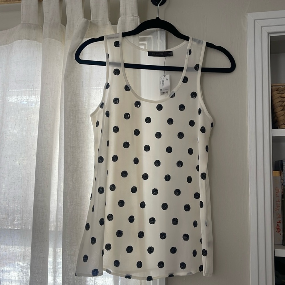 The Limited Tank‎
